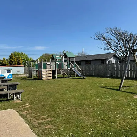 Harrogate Lodge, Bude * Poughill (Cornwall)